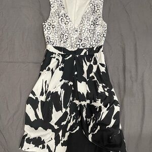 Banana Republic Black and White One-Shoulder Patterned Dress